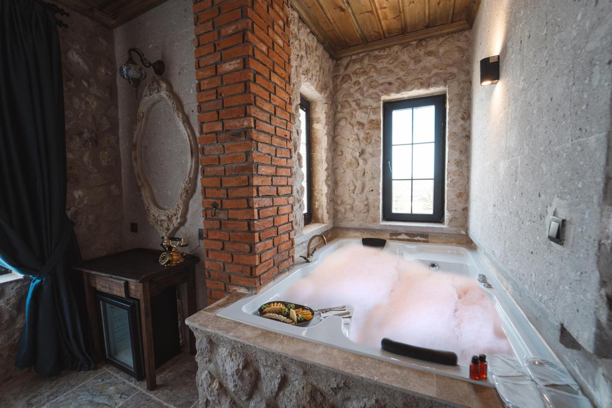 Hotel Alin Stone House Uchisar Exterior foto